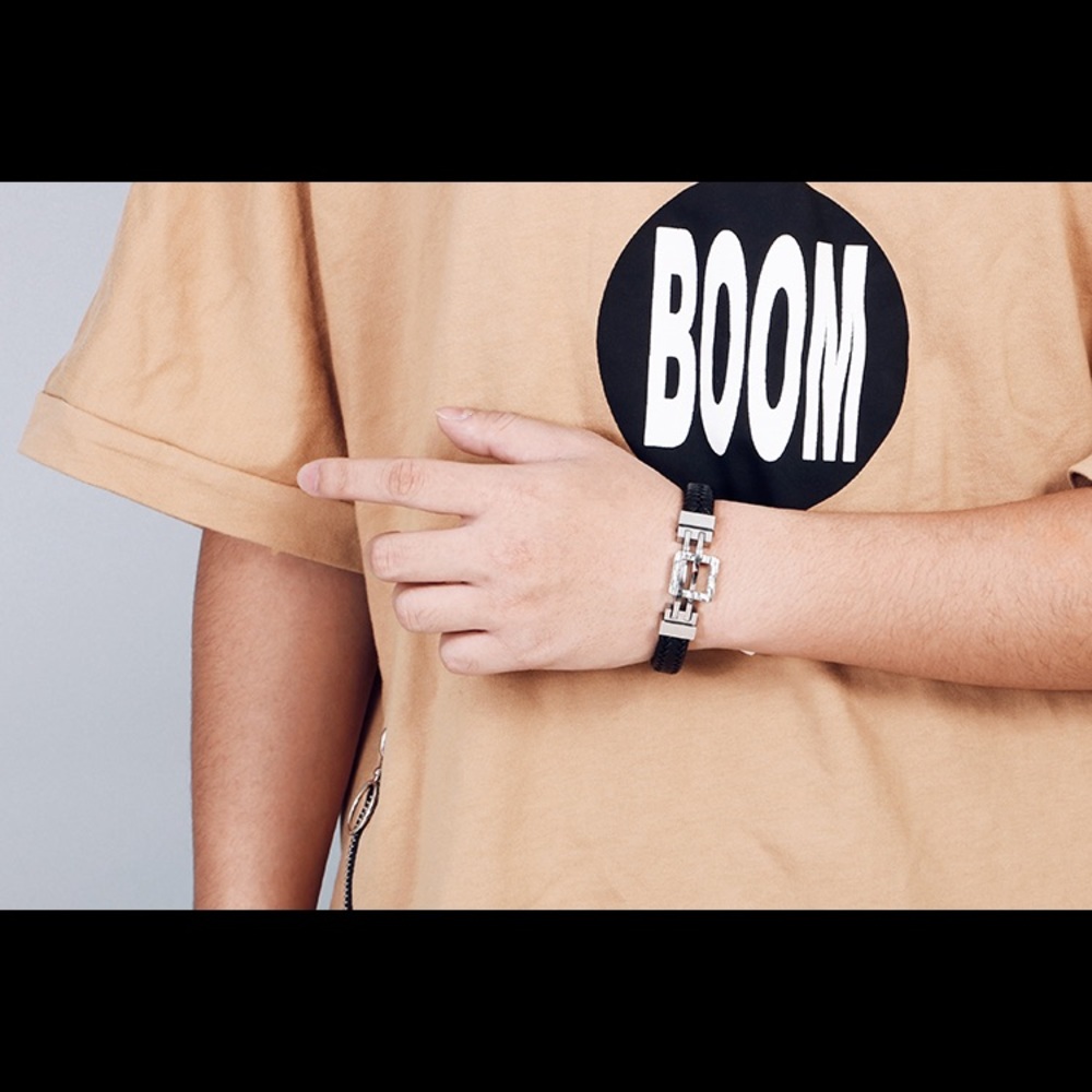 Men Cowhide Warp Bangle Cuff Bracelet - Picture 4 of 6